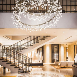 お洒落な空間でゆったりとご試着いただけます