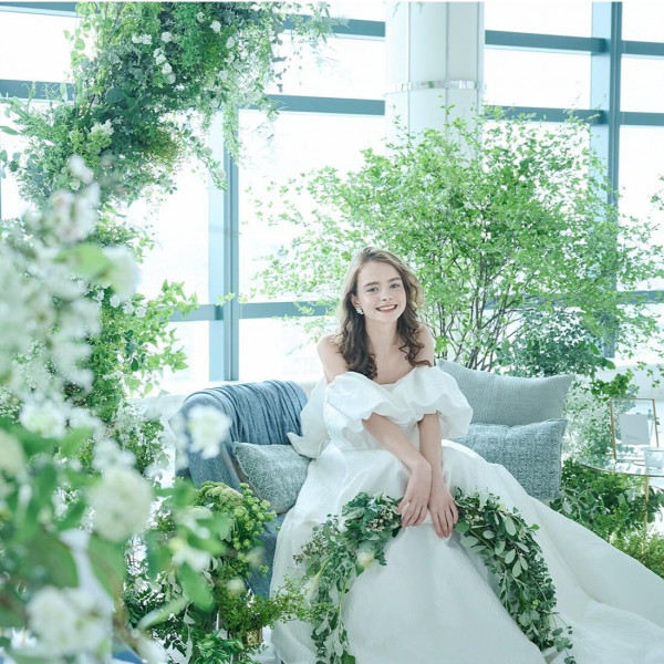 【全員に】ドレス＆タキシードプレゼント！まずはブライダルフェアにご参加を