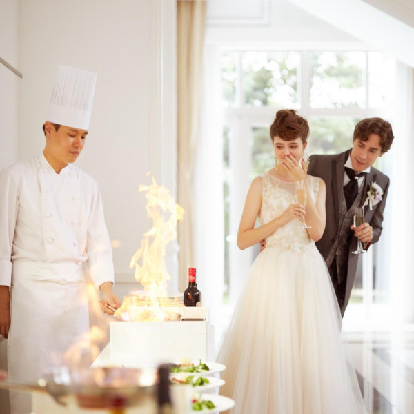 シェフによる、ライブパフォーマンスもおすすめ