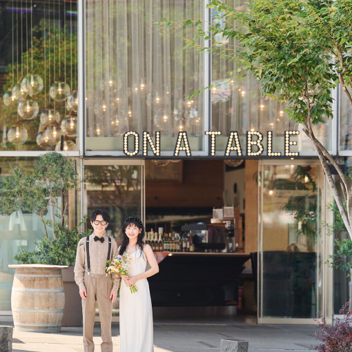 オン ア ターブル