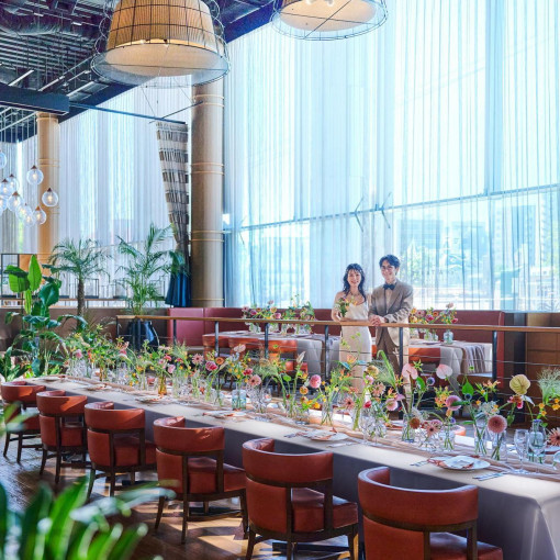 オン ア ターブル