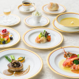 お料理の味はもちろんのこと、目でも楽しめるような盛り付け!