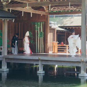 神前挙式とのコラボも行っています！武田神社、身曾岐神社、金桜神社などキングスウウェルでのパーティーと組み合わせできます。|キングスウェル（オズブライダル）の写真(45086746)