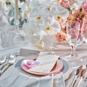 専属フローリストがおふたりらしいコーディネートをお作りします|ノートルダム下関/FIVESTAR WEDDINGの写真(50588321)