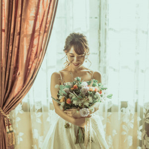 逆光も美しい演出に|ノートルダム下関/FIVESTAR WEDDINGの写真(50588636)