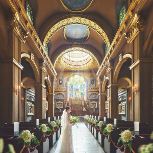 天井高、バージンロードの長さともに20m、ステンドグラスがとても美しい教会です|ノートルダム下関　Notre Dame SHIMONOSEKIの写真(32107843)