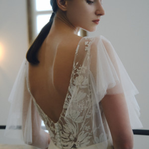 美しさを追求したデザイン、ファブリック、繊細なシルエットの数々…。FIVESTAR WEDDINGのオリジナルドレスを。|ノートルダム下関　Notre Dame SHIMONOSEKIの写真(21462593)