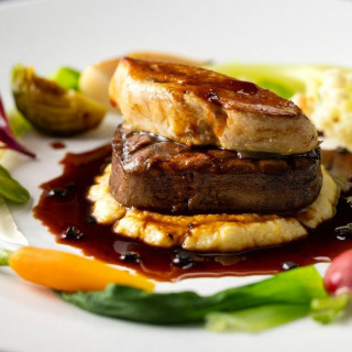 ≪組数限定*お料理重視≫緑溢れるチャペル×貸切邸宅*最大130万特典