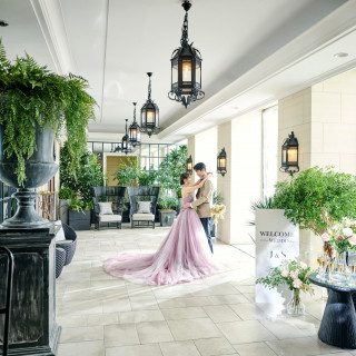 挙式12万★会場20万★衣装30万★演出10万★引出物10万★写真映像28万★料飲10万の特典