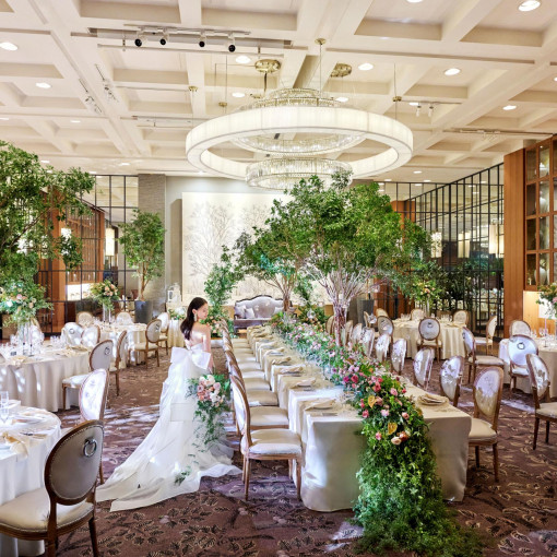 ザ ストリングス 表参道