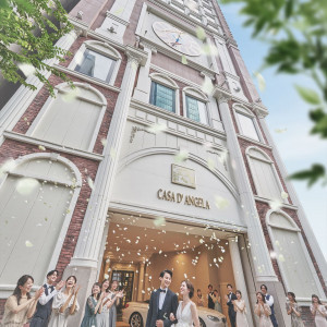 空と緑が彩る開放的な空間でふたりらしい自由な演出を|Casa d' Angela Aoyama（カサ・デ・アンジェラ青山）の写真(43849893)