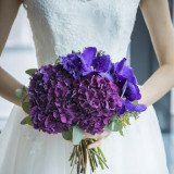 パンダ・紫陽花を使ったブーケ。紫陽花の花言葉は「あなたについてきます」。