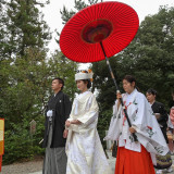 進雄神社だけの「御神橋」廻り参進の儀。