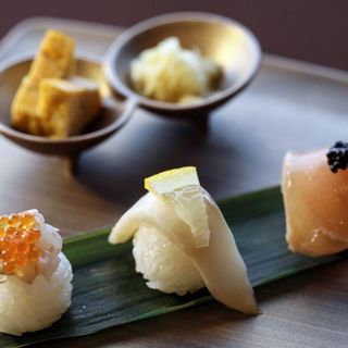 オープンキッチンから一番美味しいタイミングでお料理をご提供いたします！