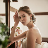 一生に一度の結婚式は、最高に美しい姿で皆様にお披露目しましょう。あなただけの、あなたにしかできない、美しい花嫁姿になれるようドレスコーディネーターがご提案させて頂きます!