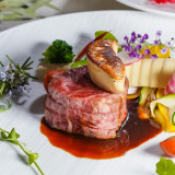 世界大会メダリストシェフ監修3.5万円のコース料理&パティシオリジナルデザート