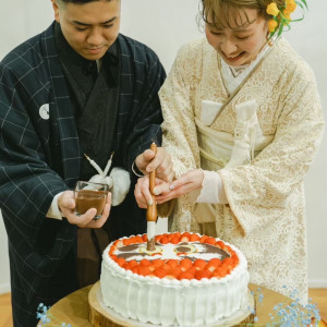 【和婚】和装だからこそできる演出も。FOLK FOLKのウェディングケーキはカフェの焼き菓子を作るパティシエが担当いたします。|FOLK FOLK Wedding（フォークフォークウエディング）の写真(37593058)