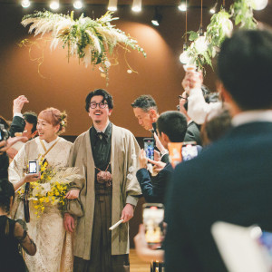 茶色を基調とした落ち着いた会場のため和装も合います◎|FOLK FOLK Wedding（フォークフォークウエディング）の写真(43244377)