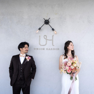 食べ物以外、なんでもお持込が無料！ドレスやタキシード、飲料、司会、装飾などなんでも可！