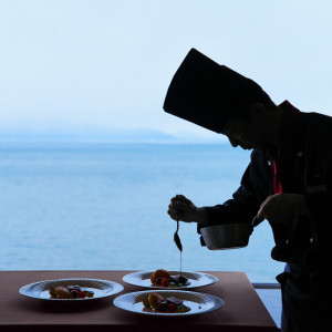 心を込めて創り上げるお料理には、シェフの遊び心も隠されている|琵琶湖マリオットホテルの写真(9919400)