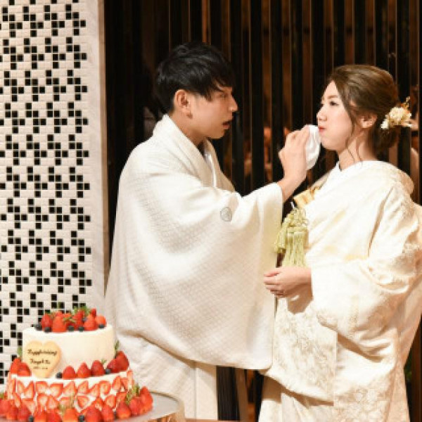 冬の結婚式は披露宴を和装で過ごすのもおすすめです