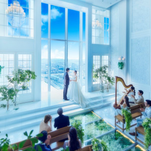 専属コーディネーターが会場の雰囲気と花嫁にあうドレスをご提案