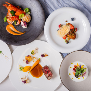 しっかりとフルコースでおもてなしする<フレンチ>・気軽に楽しむ<イタリアン>・ゲストに新鮮さを体験してもらえる<カリフォルニア>スタイルの3コースをご案内しております♪|BARN&FOREST148〜バーン&フォレスト148〜の写真(56114570)