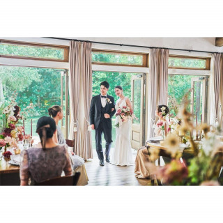 見学全て無料☆平日2組まで☆豪華試食×さらにドレス特典45万円