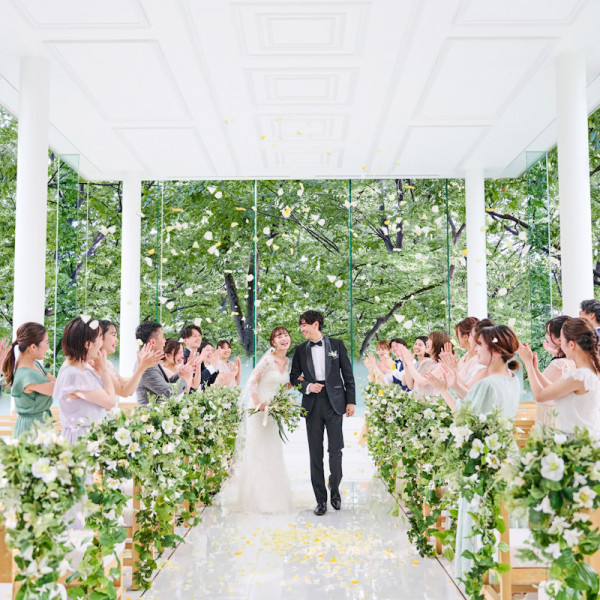 キャッスルガーデン OSAKAの結婚式費用・プラン料金｜【ウエディング