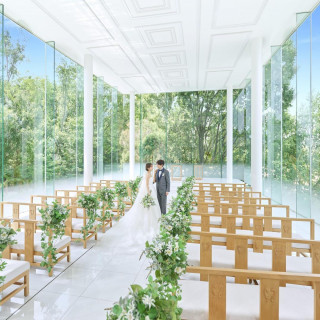 当館人気NO1【最大10万ギフト】駅近貸切W×森の上質チャペル体験