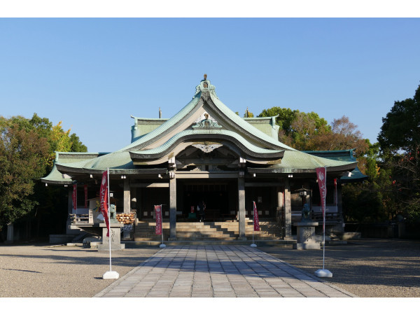 【神社】大阪城内桜門の正面に鎮座する豊國神社で本格神前式