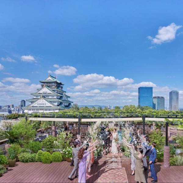 大阪を一望する唯一無二のロケーションで忘れられない時間を