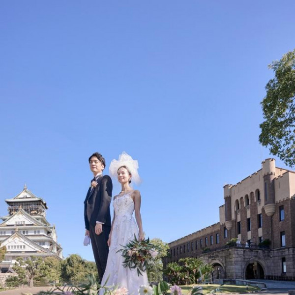 目の前には圧巻の大阪城
