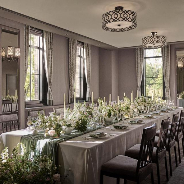 6～30名様までご着席可能な少人数会場をご用意