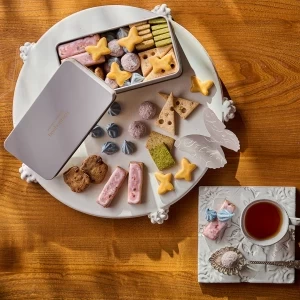 オリジナルの引菓子は、ご帰宅後にもゲストをしあわせな気分に|アニバーサリーアン 恵比寿の写真(49812373)