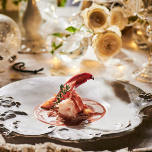 ゲストの記憶に残る婚礼料理は特別な日にふさわしいおもてなし〈ジュ・ド・フレンチ〉|アニバーサリーアン 恵比寿の写真(5718032)
