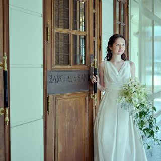 【1軒目の式場見学限定】ウエディングドレス1着11万円相当をプレゼント