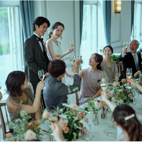 【公式HP限定ベストレート保証】乾杯酒スパークリング（￥1,100）をゲスト全員分プレゼント