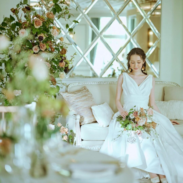 【式場見学1軒目の花嫁さま限定】ウェディングドレス1着27.5万円プレゼント