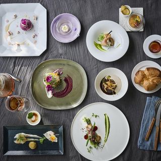 《1位受賞記念★10大特典》黒毛牛の贅沢コース試食＆JUNOドレス試着
