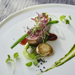 《1位受賞記念★10大特典》黒毛牛の贅沢コース試食＆JUNOドレス試着