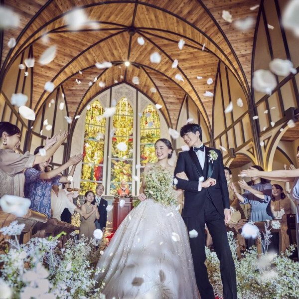 ・大聖堂でサプライズプロポーズ