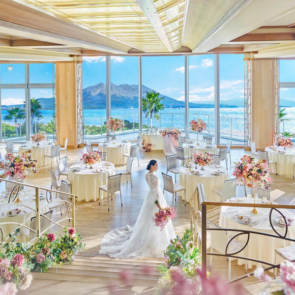 ［公式HP限定］ウエディングケーキをゲスト人数分プレゼント