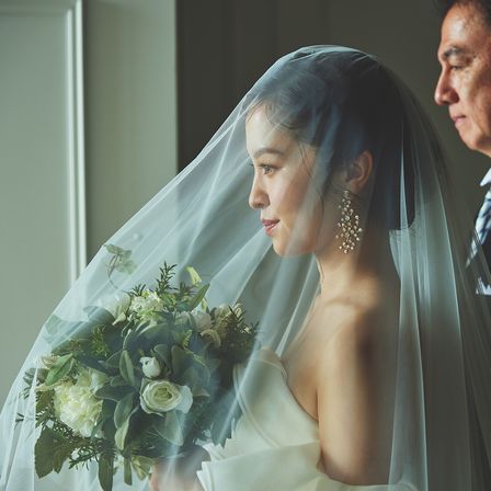 チャペルの扉が開き、幸せの一歩を歩みだす瞬間|ルクリアモーレ神戸の写真(35434255)