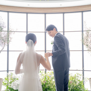 ご新婦様をエスコート永遠の誓いへ|Le chic unjour（ラシックアンジュール）の写真(53050135)
