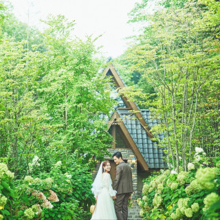 【7万坪の絶景を貸切】新緑溢れる邸宅ホテルでの挙式*フォトW