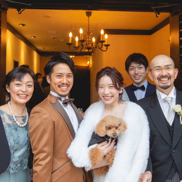プライベート感のある軽井沢ウエディングだからこそ叶う、アットホームなご結婚式が実現。