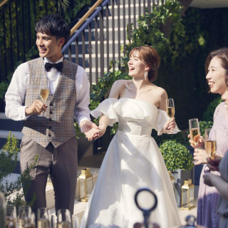 ☆豪華特典☆50種類のラウンジドリンクプレゼント&100種類以上の披露宴会場フリードリンク特別割引