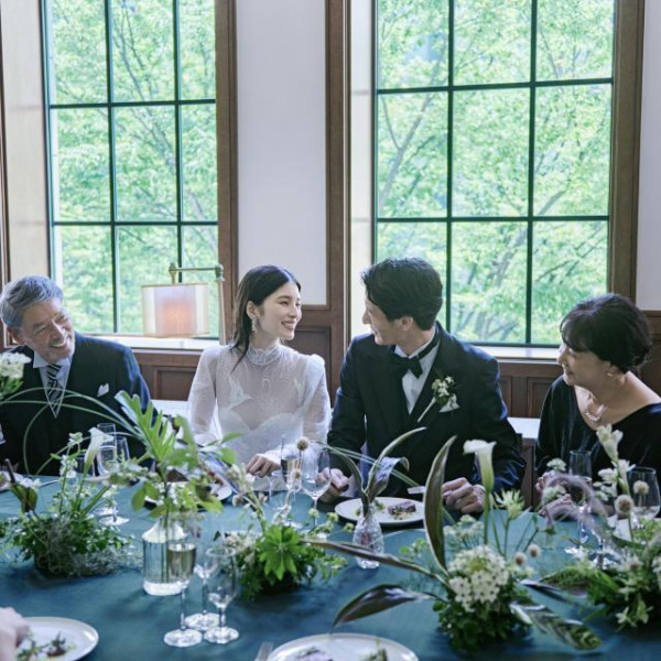 《会場見学1軒目で》2万円相当のお食事券&挙式料最大全額プレゼントフェア来館で豪華3万円コース試食