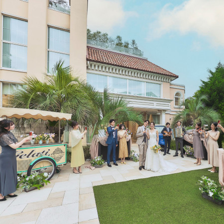 専用ガーデンでのウェルカムパーティ